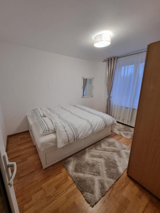 Apartament Chaplins 3 Camere بياترا نام المظهر الخارجي الصورة